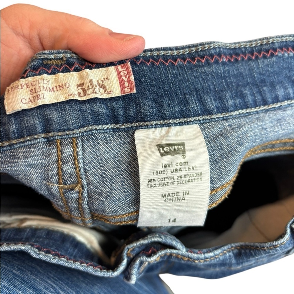 Levi’s 548 Perfectly Slimming Capri Jeans – Sz 14 (Good Condition) - Picture 4 of 11